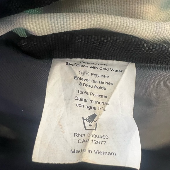 Kavu Geometric Rope Sling Nylon Block Print Backpack Crossbody Backpack EUC - Picture 13 of 13